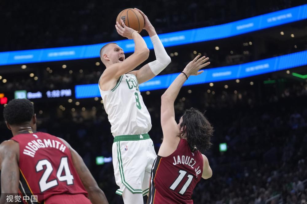 的背景下 的背景下