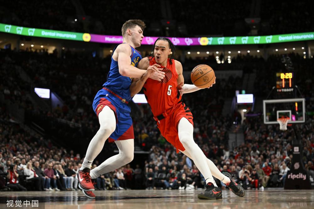 也透露出一 也透露出一