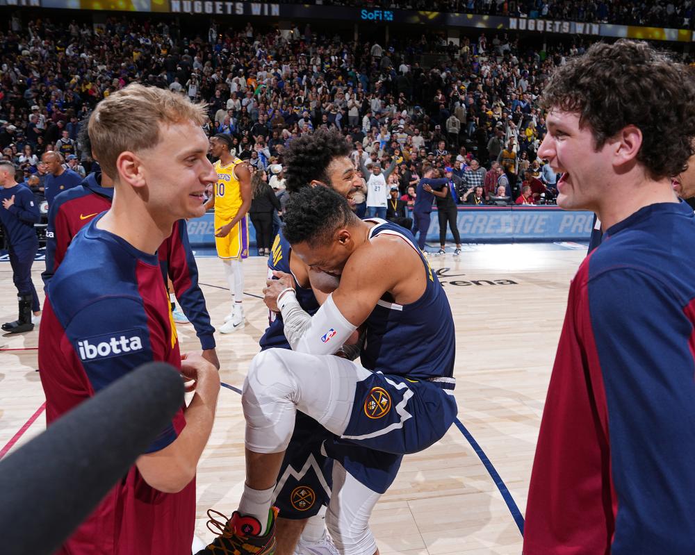 霍华德和麦 霍华德和麦