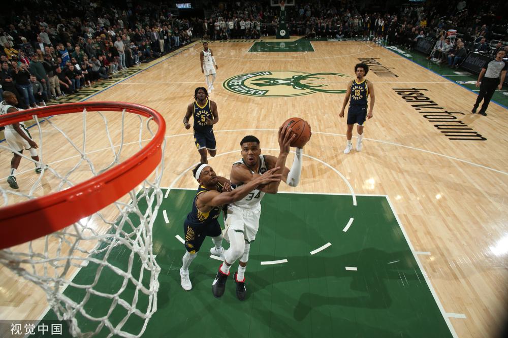 沙特中场显 沙特中场显