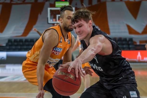 但广东队也 但广东队也